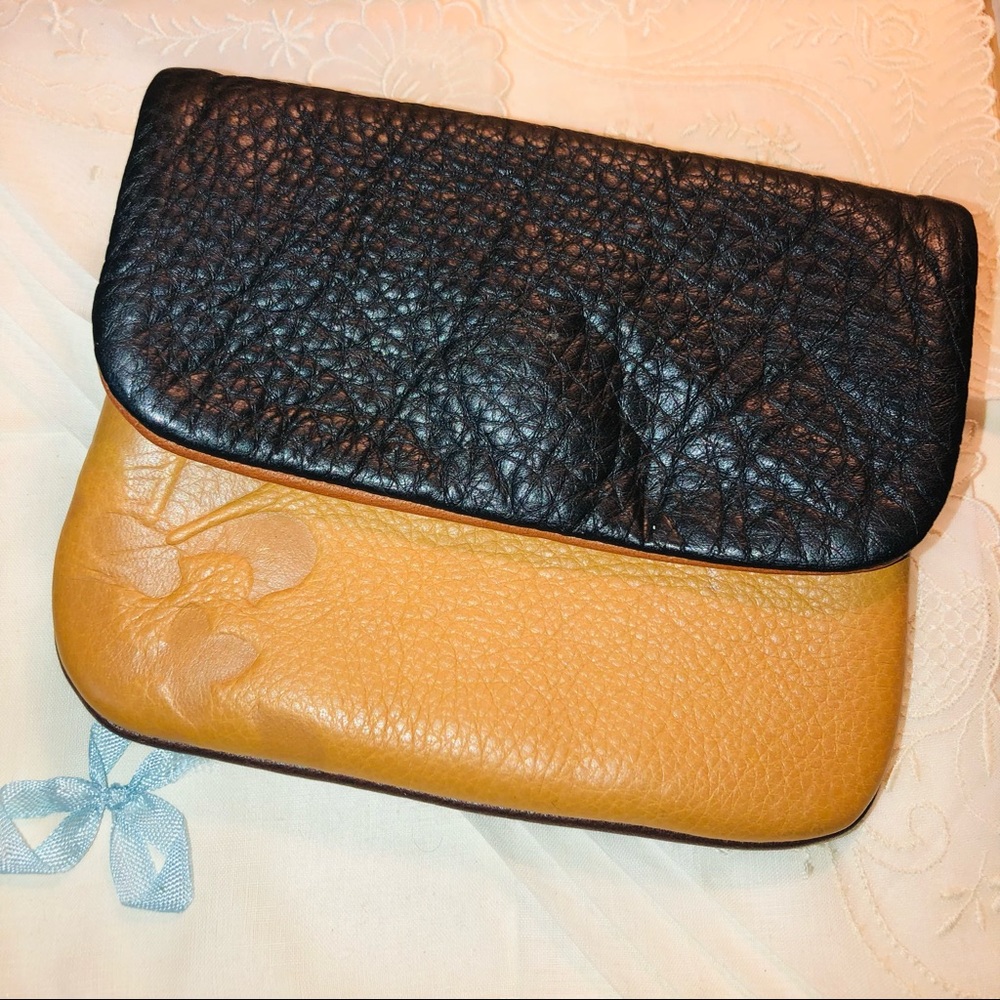NEW Leather Handbag Clutch  Purse Makeup Bag Compartments L’Idaire of CA